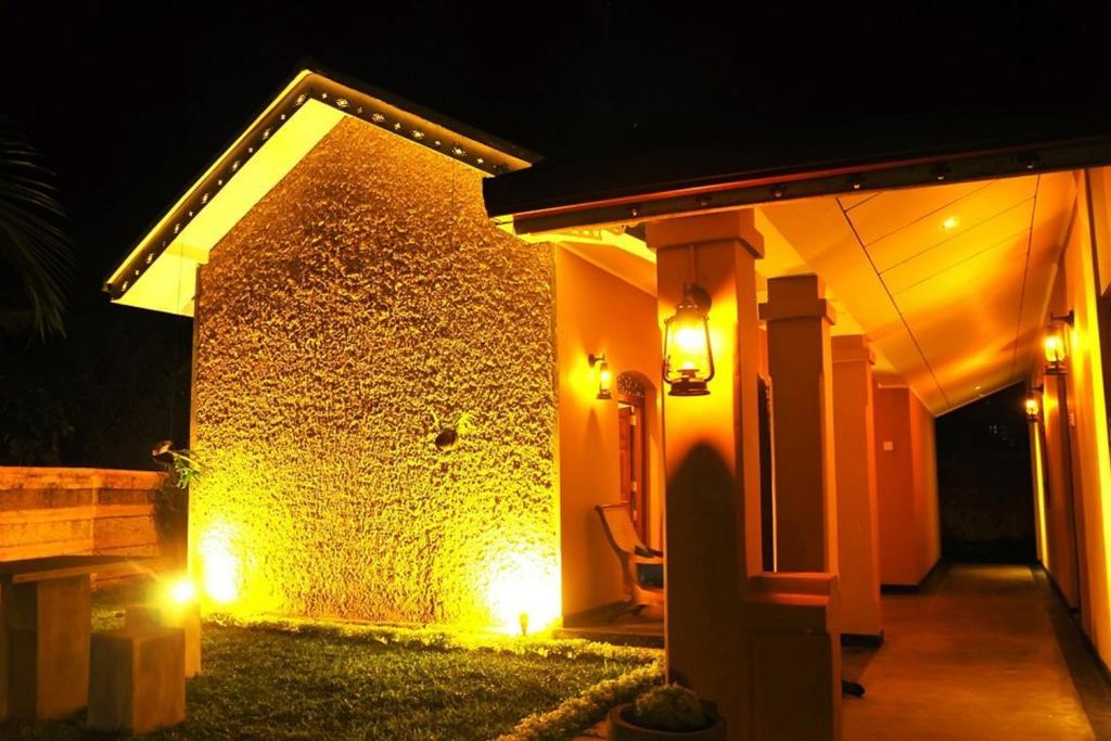 Hewittes Cottage Weligama Ngoại thất bức ảnh